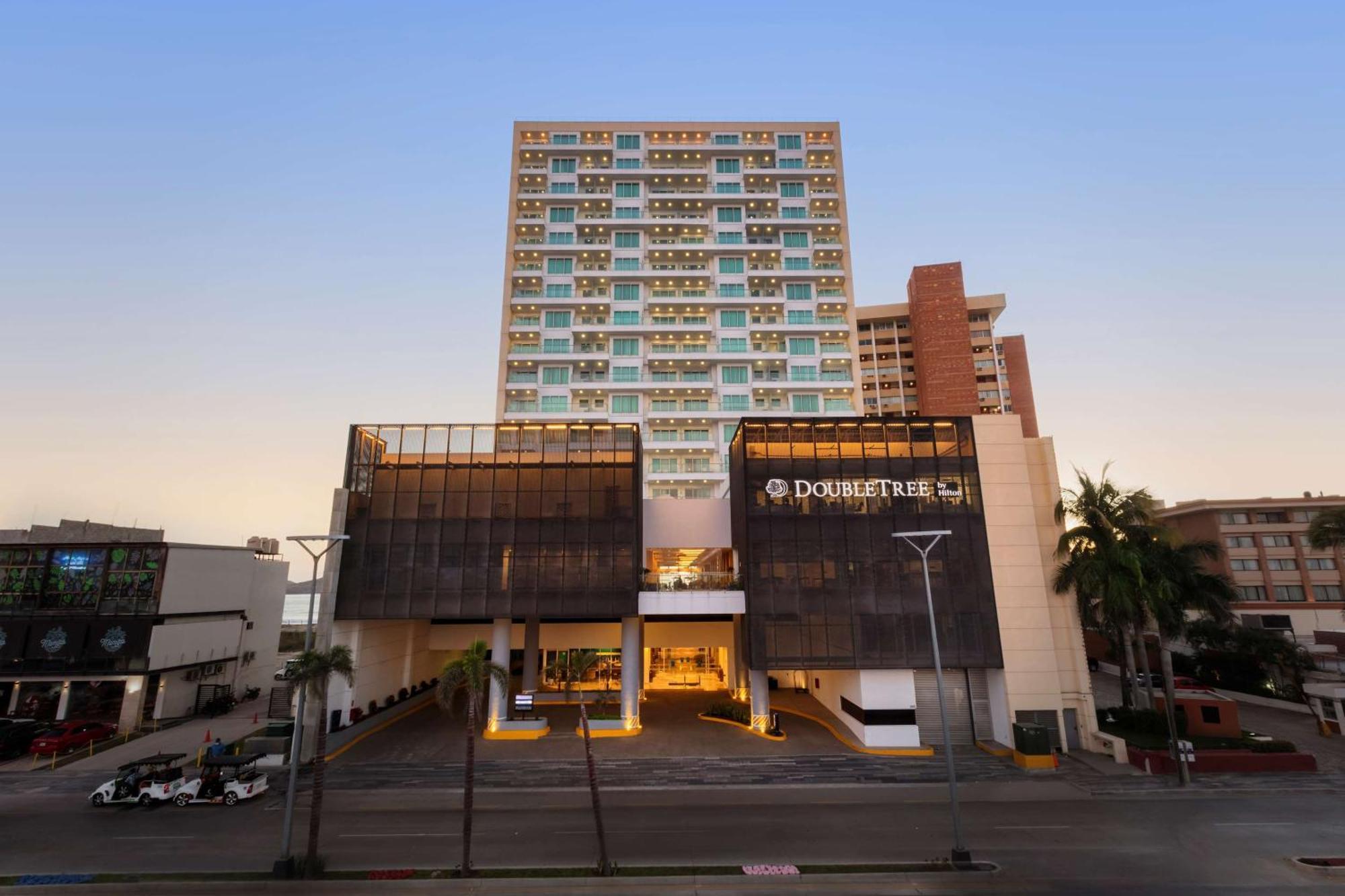 Doubletree By Hilton Mazatlan, Sin Hotel Exterior foto